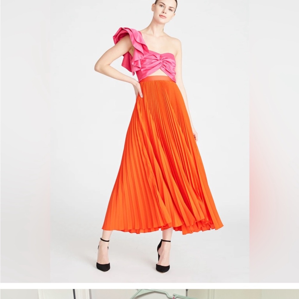 Chic Pink and Orange Pleated Skirt Set
